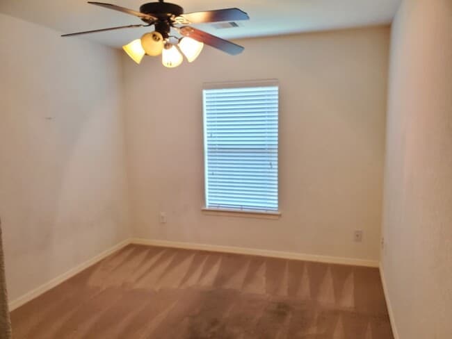 Building Photo - 1219 Pecos Pass Dr