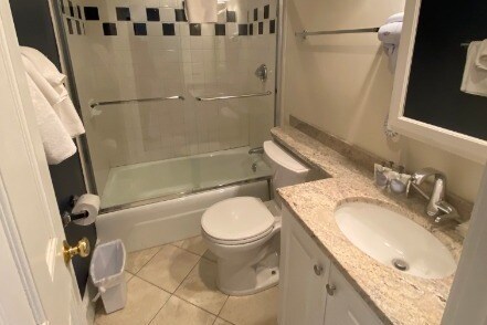 Building Photo - 41 Saint Stephen St