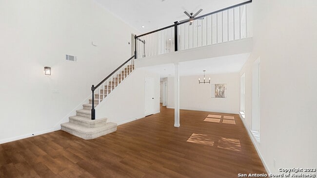 Building Photo - Newly remodeled home in Stone Oak!
