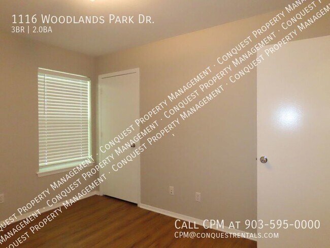 Building Photo - 1116 Woodlands Park Dr
