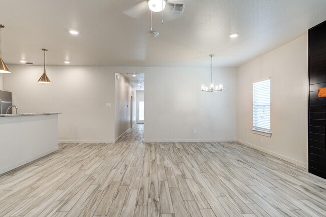 Building Photo - 7046 41st St