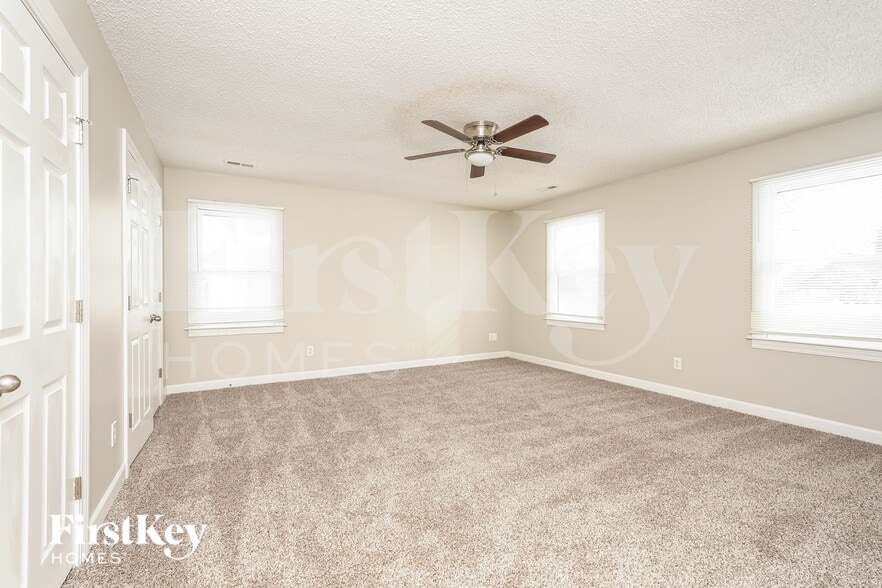 Building Photo - 3801 Blairwood St