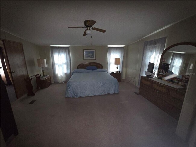 Building Photo - 470 Hilltop Ct