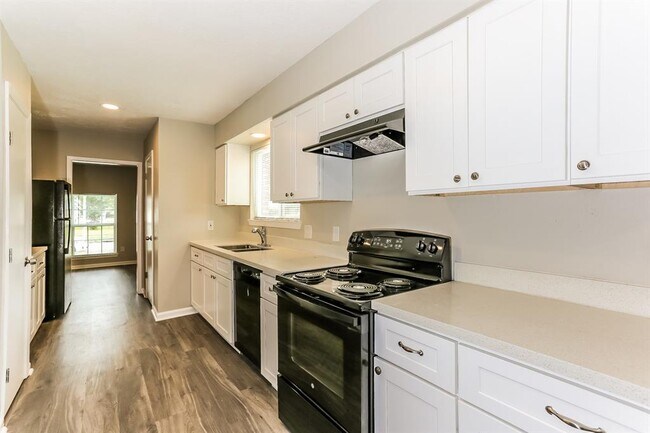 Building Photo - 1703 Willow Mill Dr
