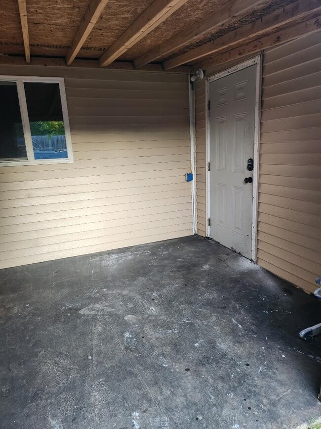 Building Photo - 9822 Brown St