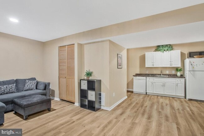 Building Photo - 11516 Shell Flower Ln