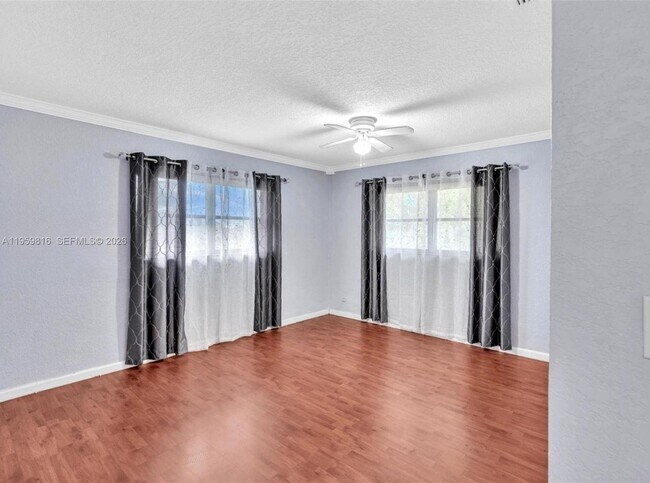 Building Photo - 4731 NW 10th Ct