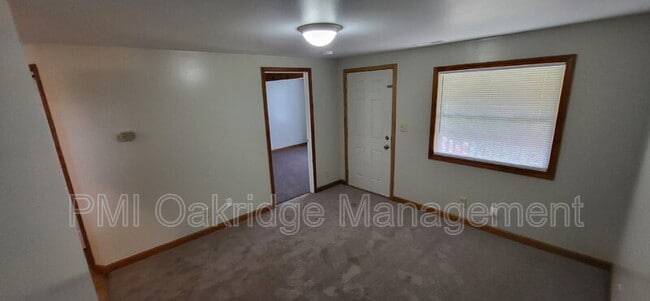 Building Photo - 415 Ohio Ave