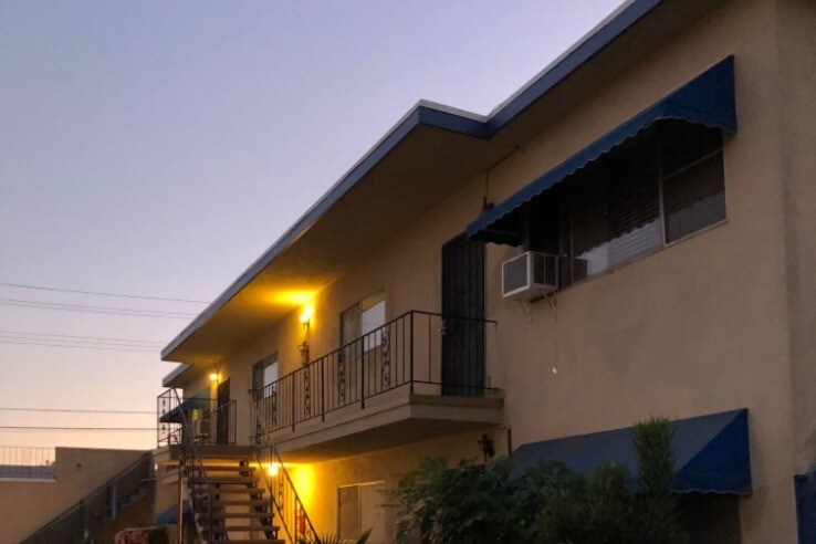 Upstairs unit - 1018 E 32nd St