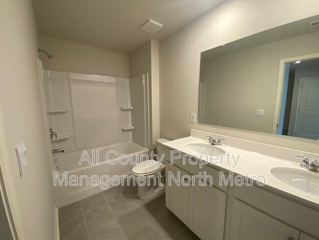 Building Photo - 3091 Greyton Dr