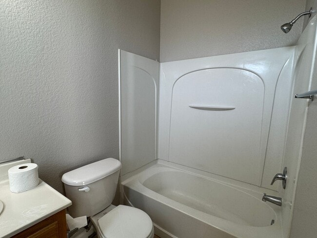 Building Photo - COMING SOON! Four Bed, Two Bath Home Close to Hwy 99 and Stockton Airport