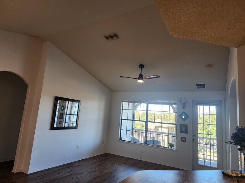 Building Photo - 12700 Bartram Park Blvd