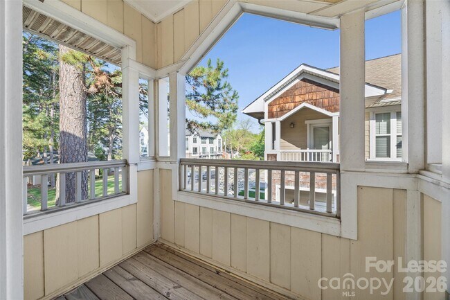 Building Photo - 1733 Matheson Ave