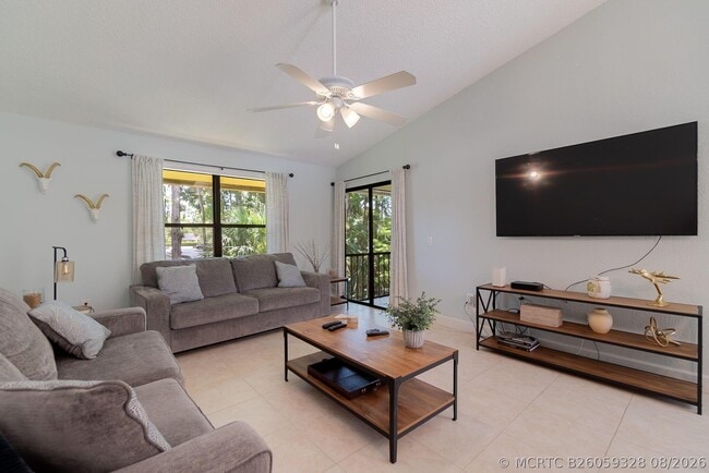 Building Photo - 13095 Belhaven Ct
