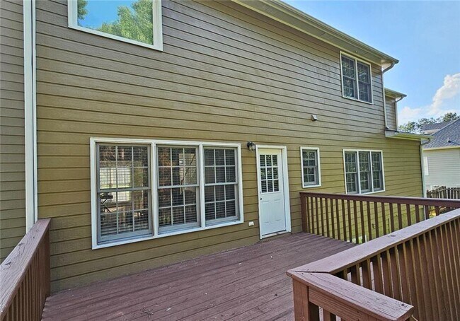 Building Photo - 1213 Kingsbury Ln