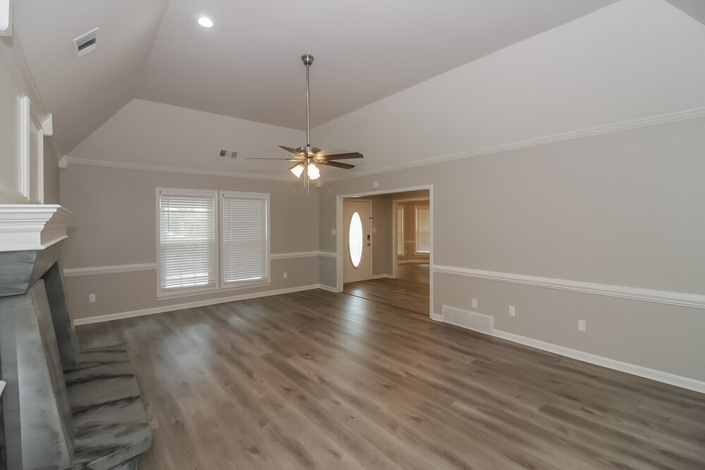 Building Photo - 795 Carianne Cove