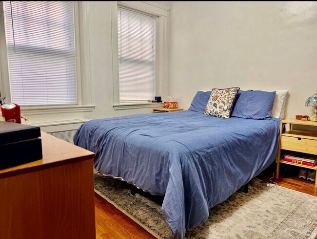 Building Photo - Amazing apartment in Brighton