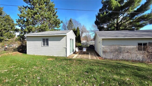 Building Photo - 816 Starr Ave