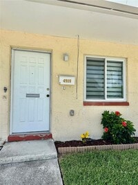 Building Photo - 4918 Ilener St