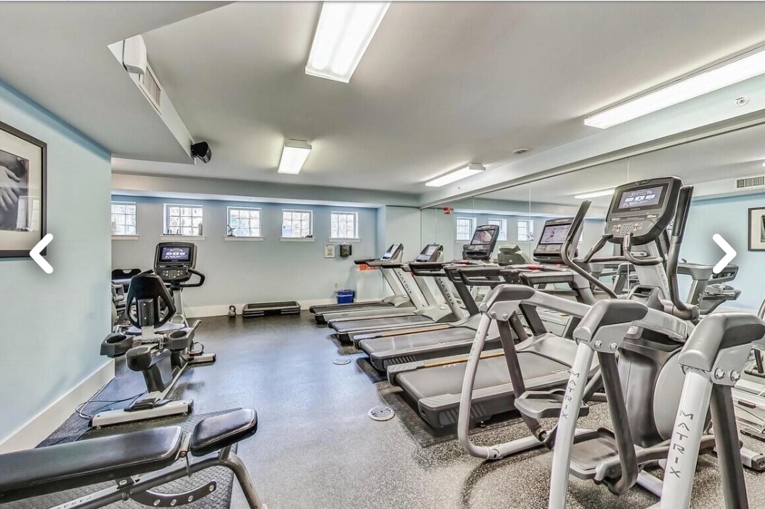 Building Photo - 555 Massachusetts Ave NW