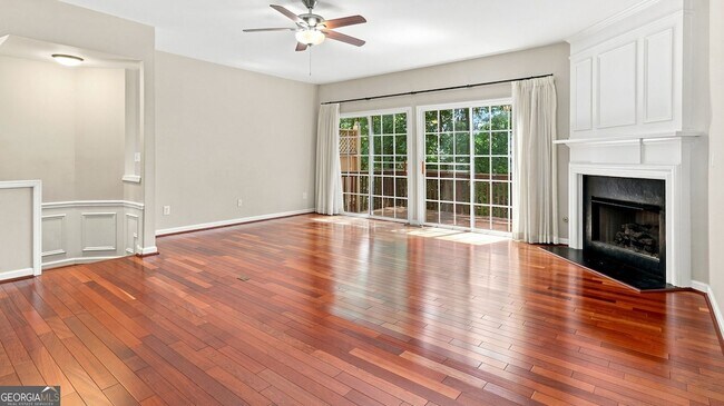 Building Photo - 3389 Lathenview Ct