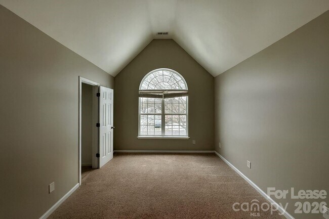 Building Photo - 10545 Barvas St