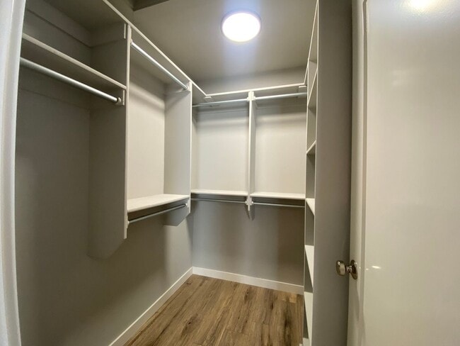 Building Photo - Stunning 3 bed 2.5 bath for rent in Coweta!!