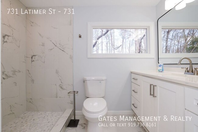 Building Photo - 731 Latimer St