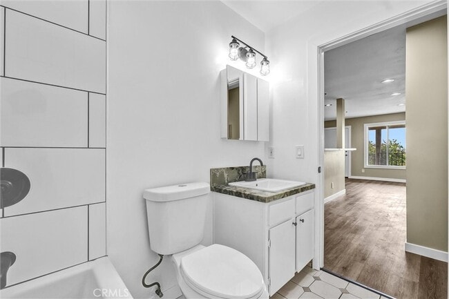 Building Photo - 20526 S Western Ave