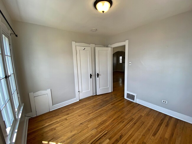 Building Photo - 3345 W 39th Ave