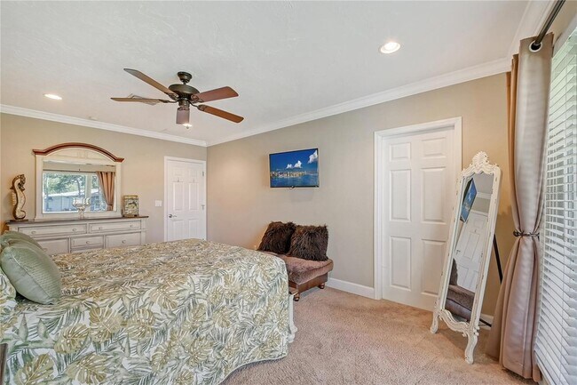 Building Photo - 7516 Cove Terrace
