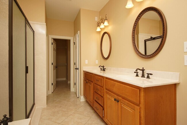 Building Photo - Swift Creek