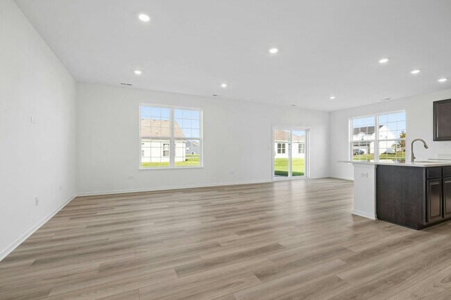 Building Photo - 1325 Fawnlily Cir