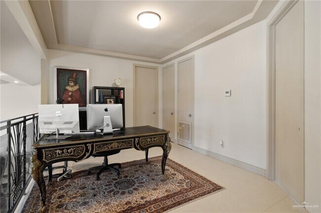 Building Photo - 24 Colorado Ct