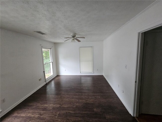 Building Photo - 4413 Idlewood Ln