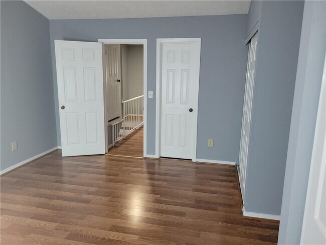 Building Photo - 457 Prince of Wales
