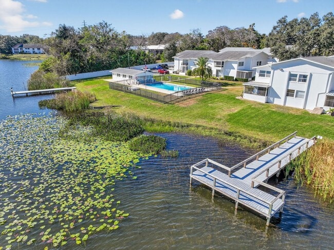 Building Photo - Buckeye Condo | Pool & Lake View | Ground Floor