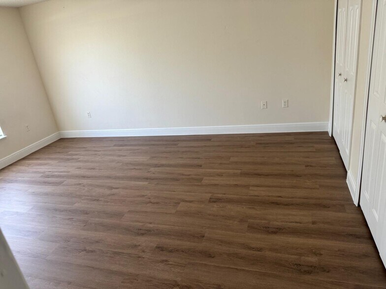 Building Photo - 11718 Pethrick Dr