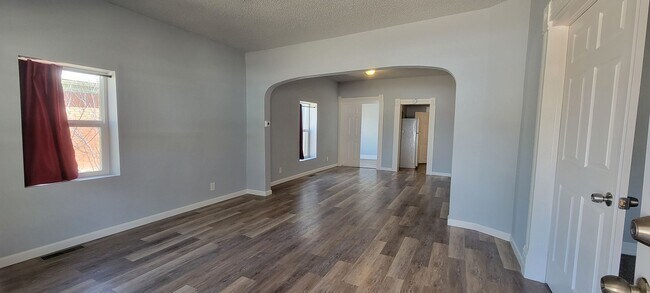 Building Photo - 408 Rudd Ave