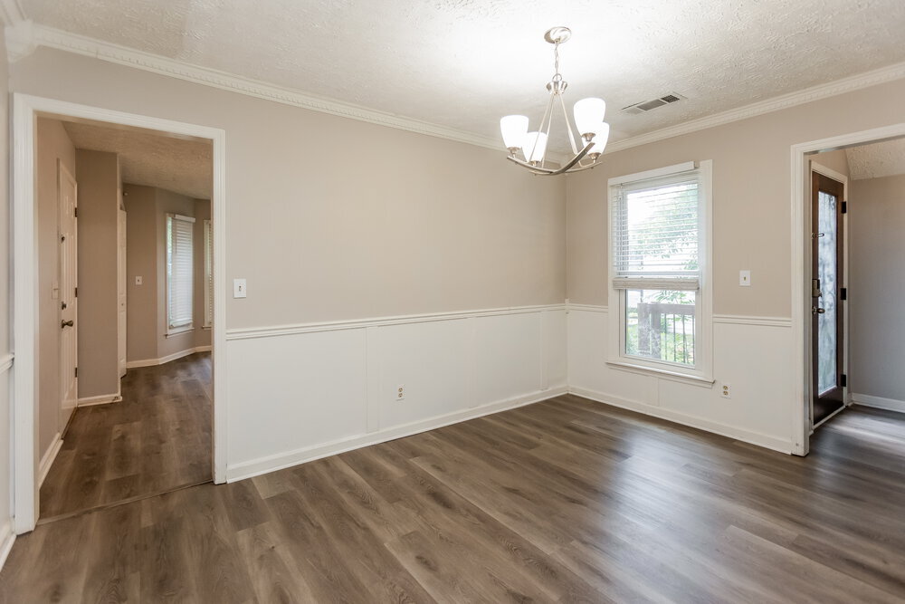 Building Photo - 4805 Shallow Farm Dr NE