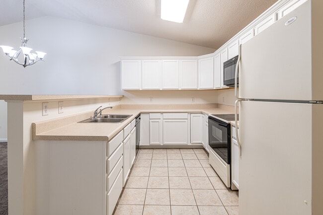 Building Photo - 906 Mercer Dr