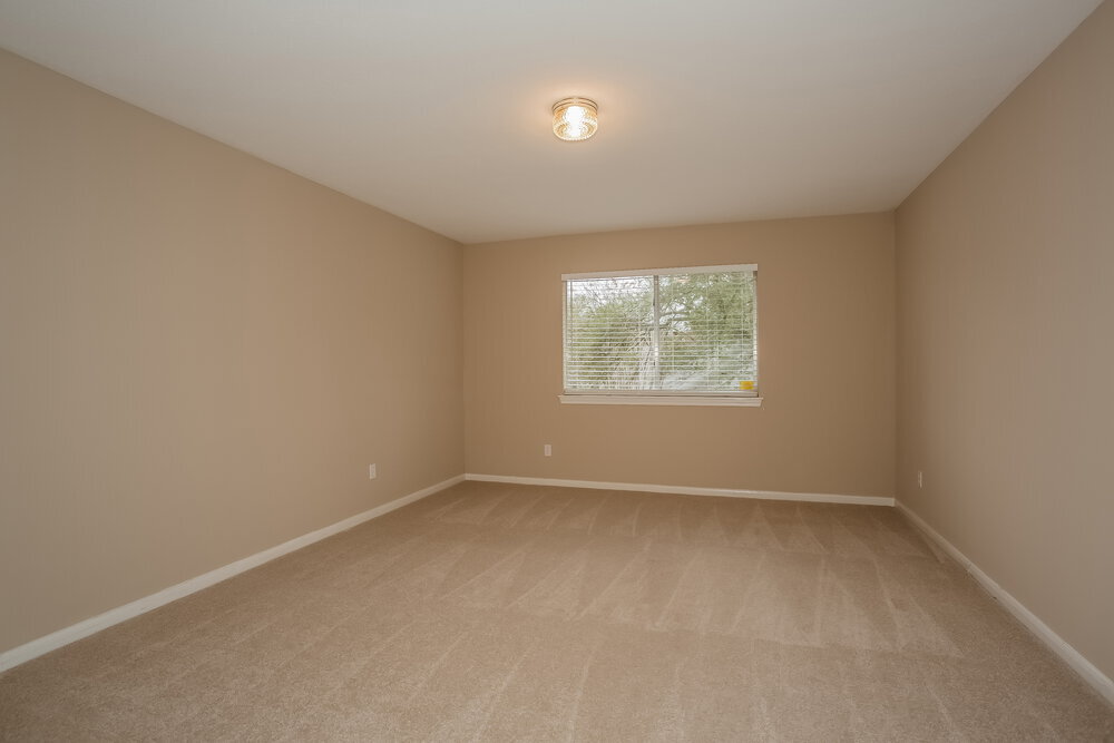 Building Photo - 3102 Hickory Falls Dr