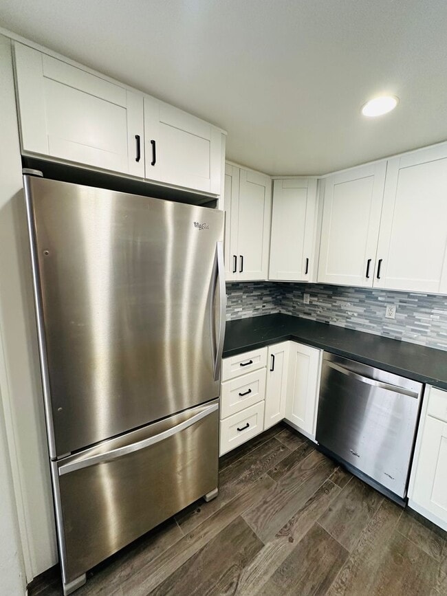 Building Photo - Ground level 2 bedroom, 2 bath in Bayfront...