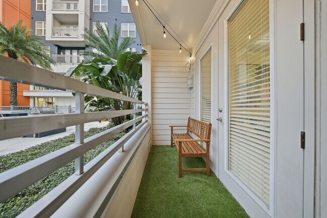 Building Photo - 1700 W Cleveland St