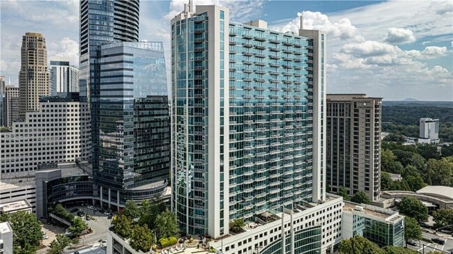 Building Photo - 3324 Peachtree Rd NE