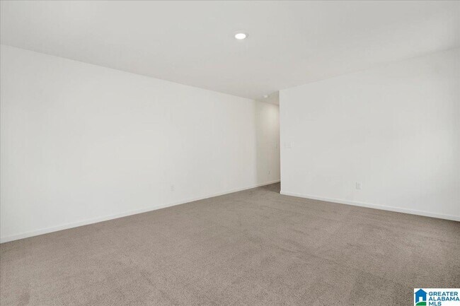 Building Photo - 283 Halifax Ln