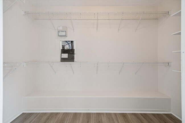 Building Photo - 17610 Prospect Meadows Dr