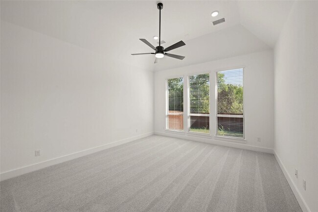 Building Photo - 2209 Pelican Dr