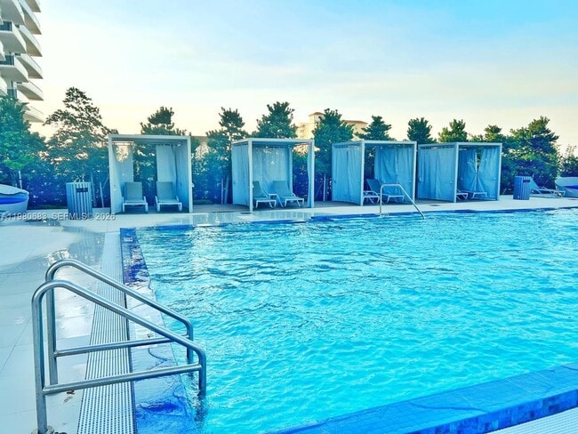 Building Photo - 7901 Hispanola Ave