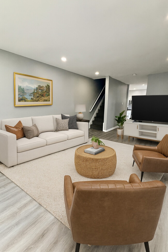 Building Photo - 3957 Ogden St